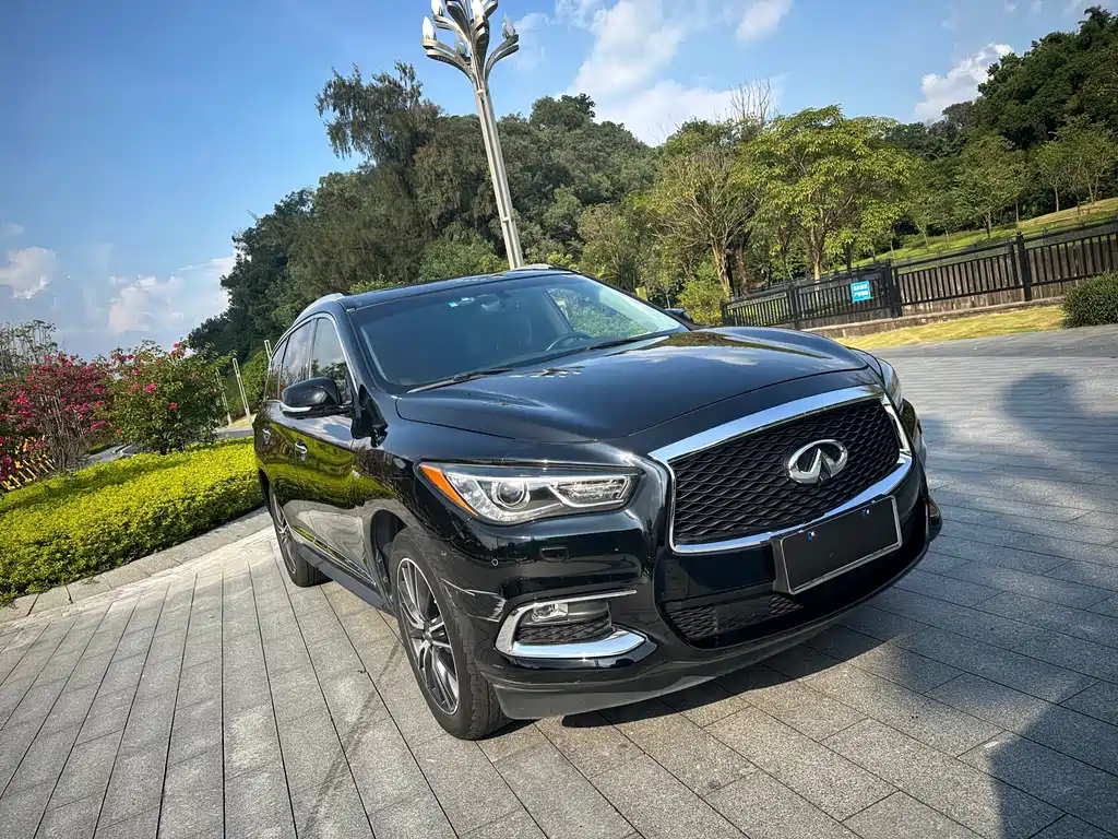 Infiniti QX60 (Import) — миниатюра 3