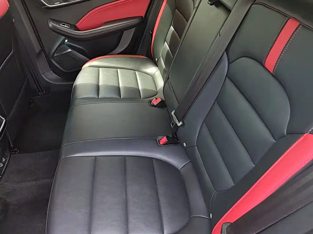 MG MG6 — миниатюра 17