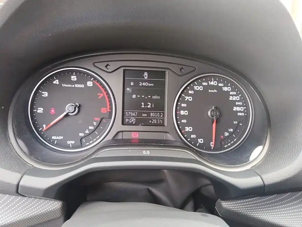 Audi Q2L — миниатюра 12