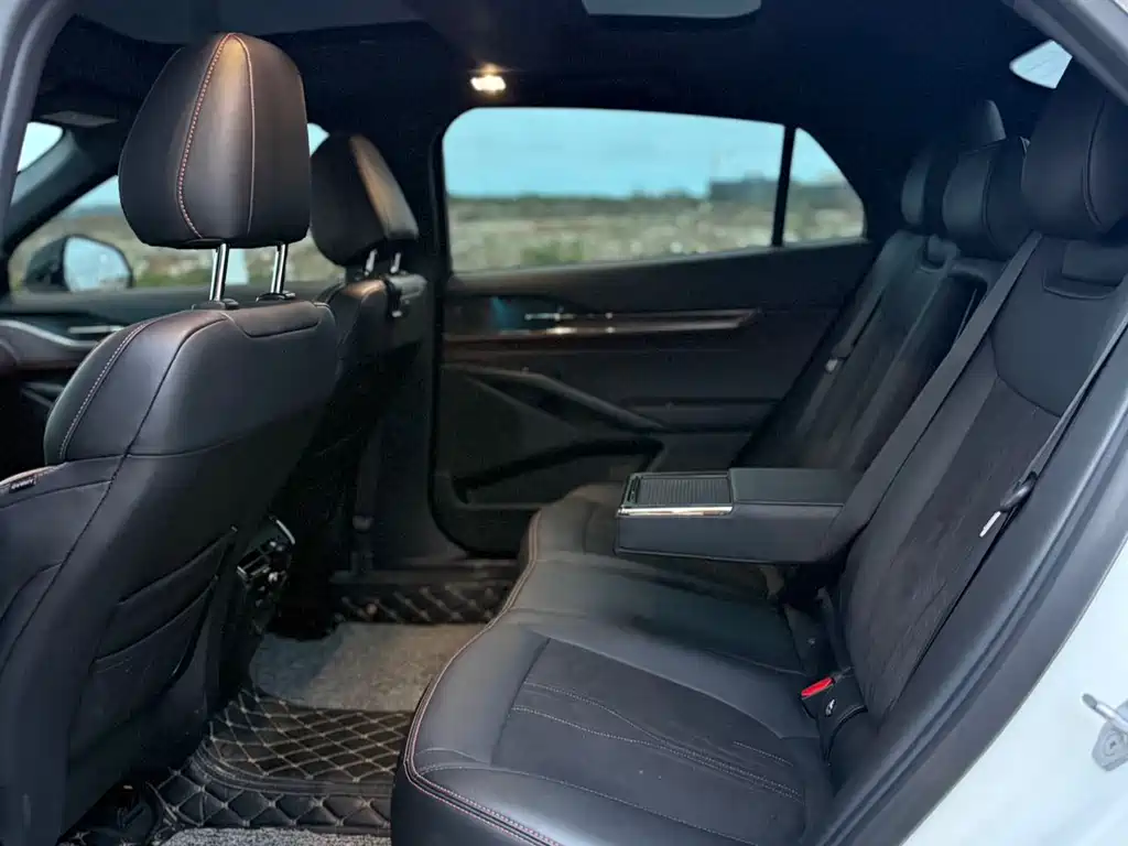 Ford Mondeo 2023 EcoBoost 245