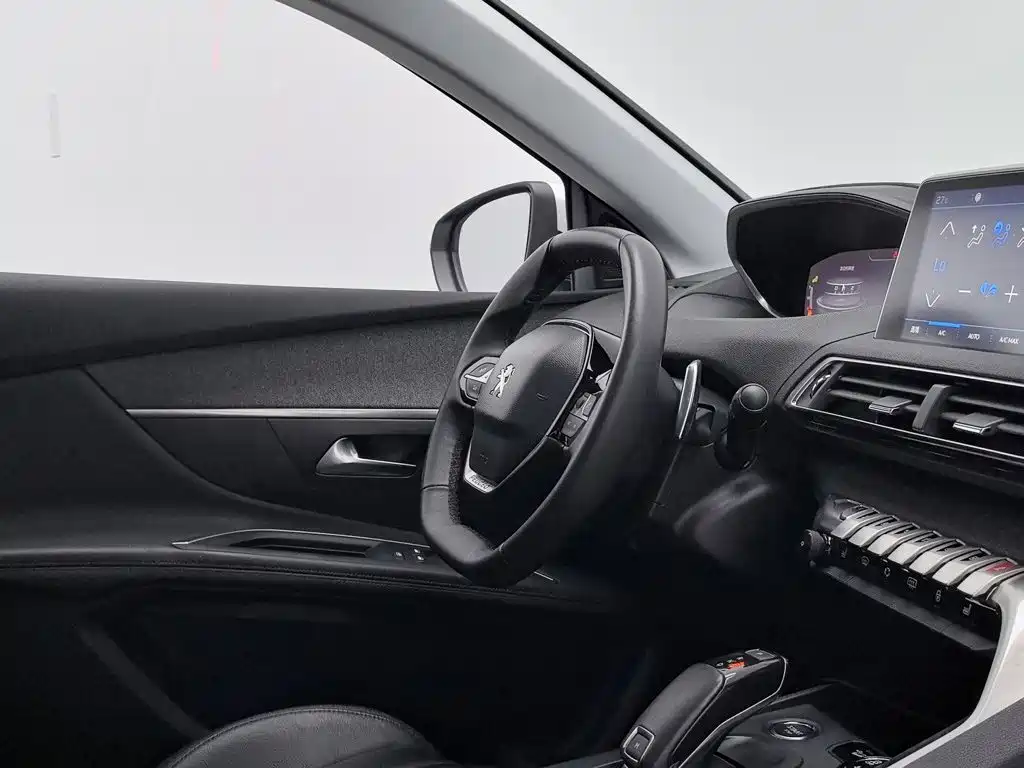 Peugeot 5008 — миниатюра 22