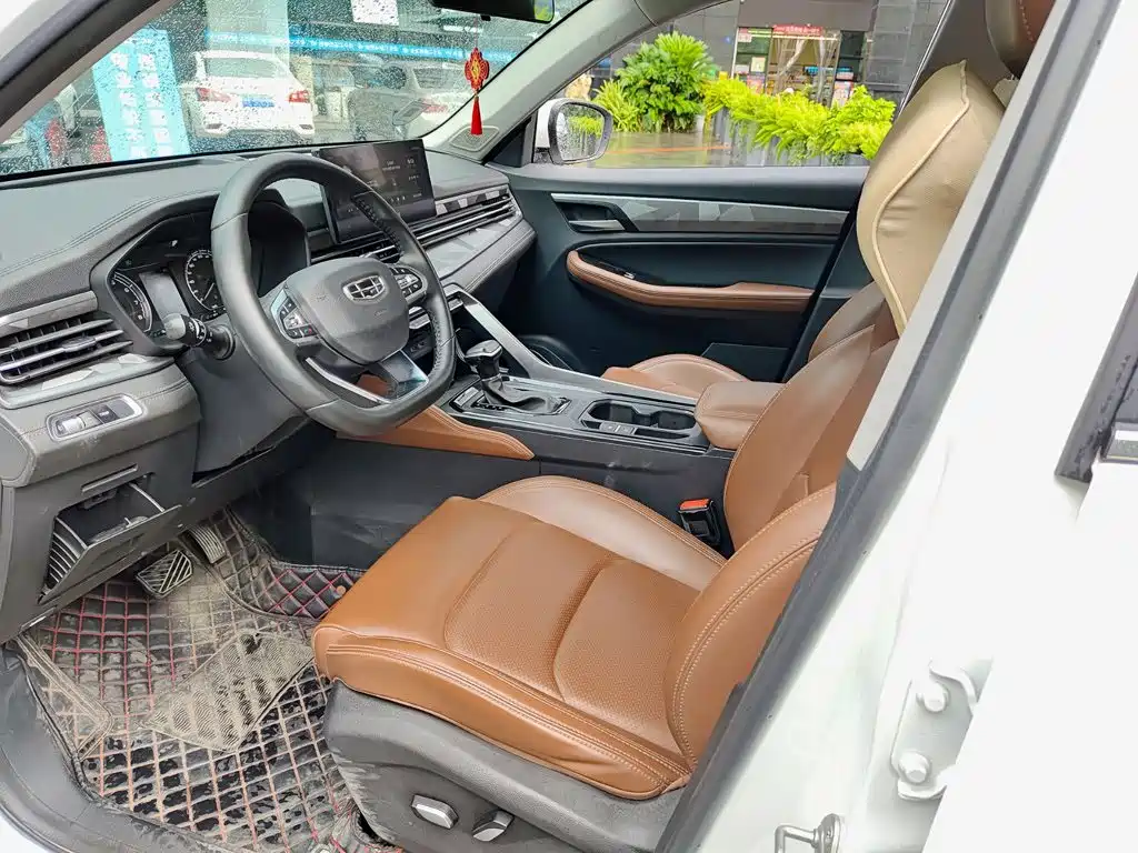 Geely Vision X6 — миниатюра 7
