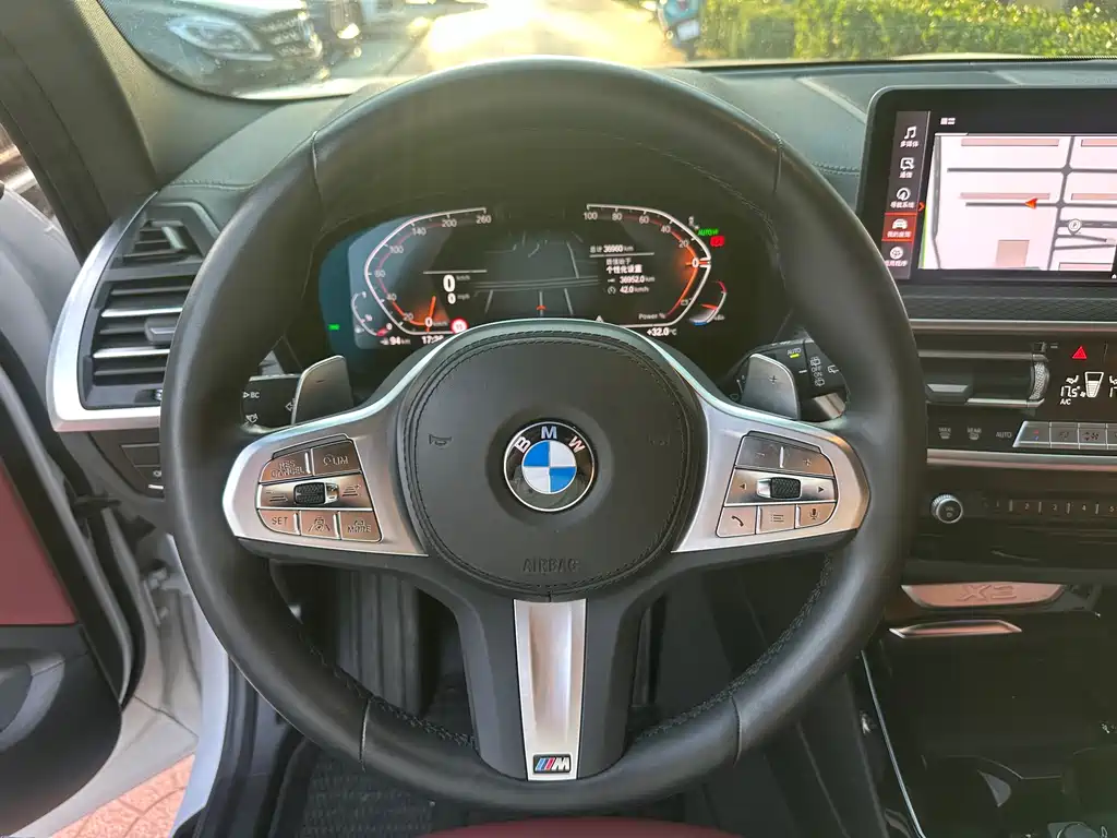 BMW X3 — миниатюра 9