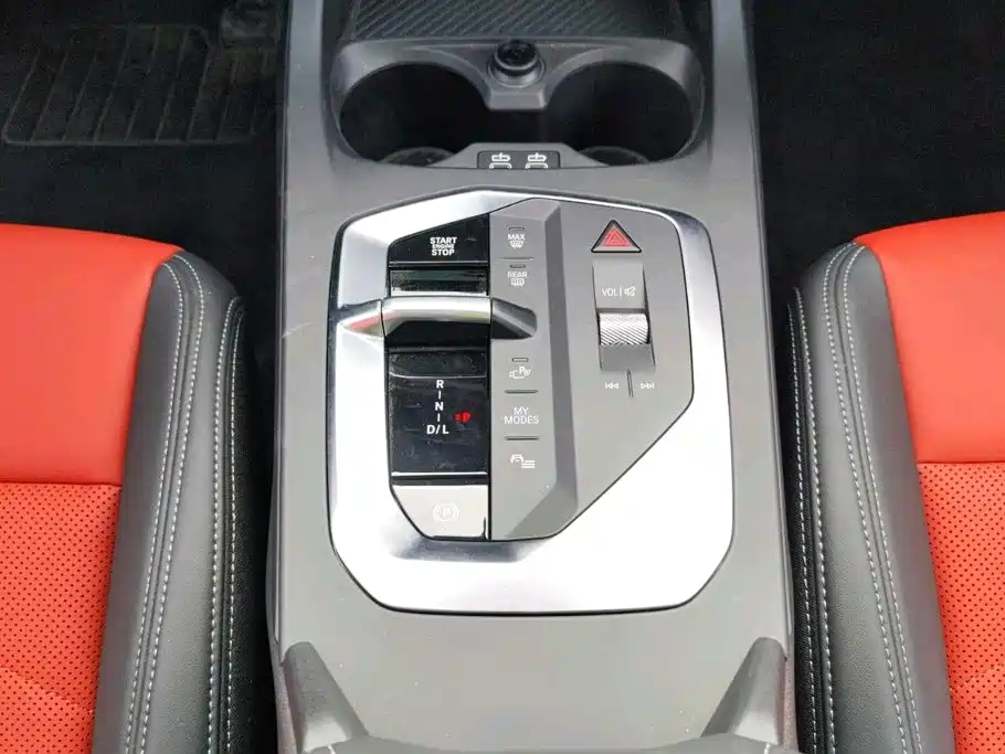 BMW 2 Series — миниатюра 7