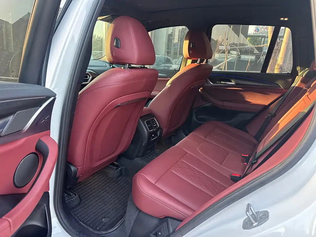 BMW X3 — миниатюра 13