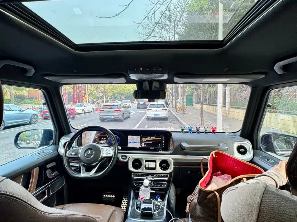 Mercedes-Benz G-Class — миниатюра 8