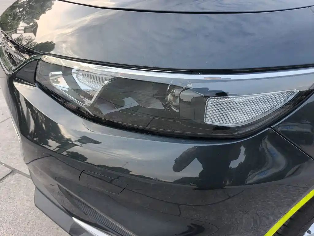 Chevrolet Malibu XL — миниатюра 12