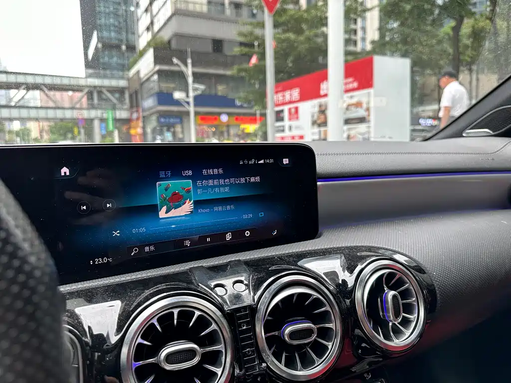 MERCEDES-BENZ A CLASS AMG