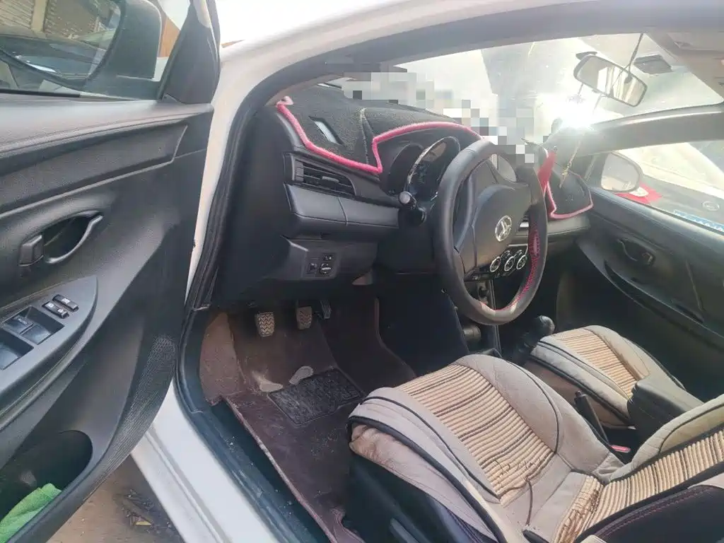 Toyota Vios — миниатюра 12