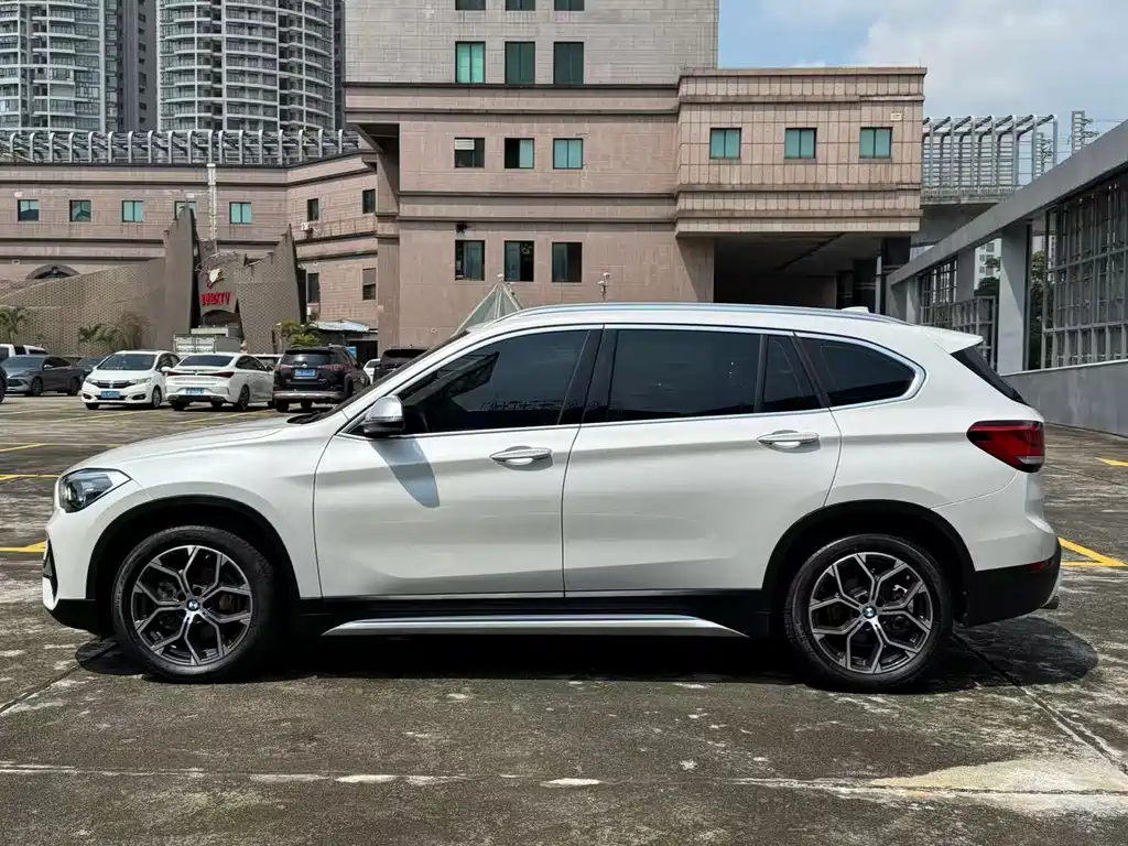 BMW X1 — миниатюра 28