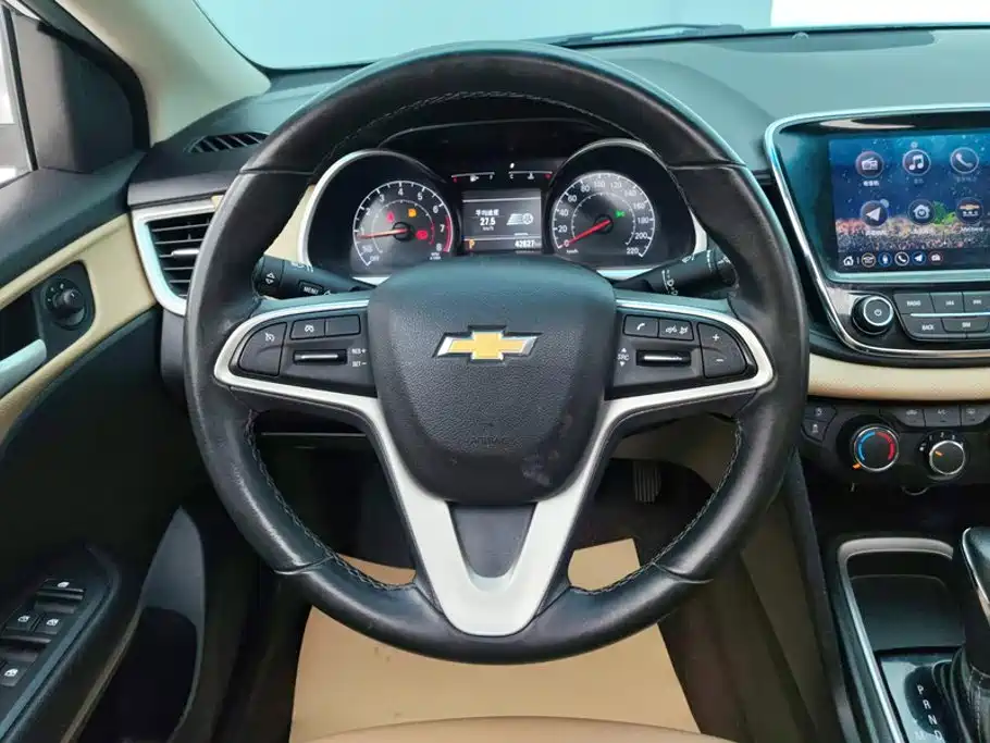 Chevrolet Monza — миниатюра 15