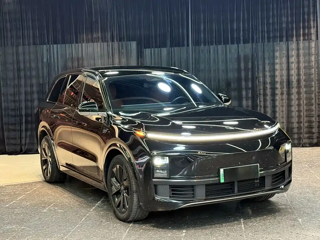 Li Auto Li L8 — миниатюра 3