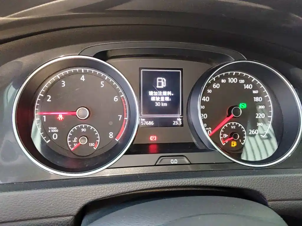 Volkswagen Golf — миниатюра 12