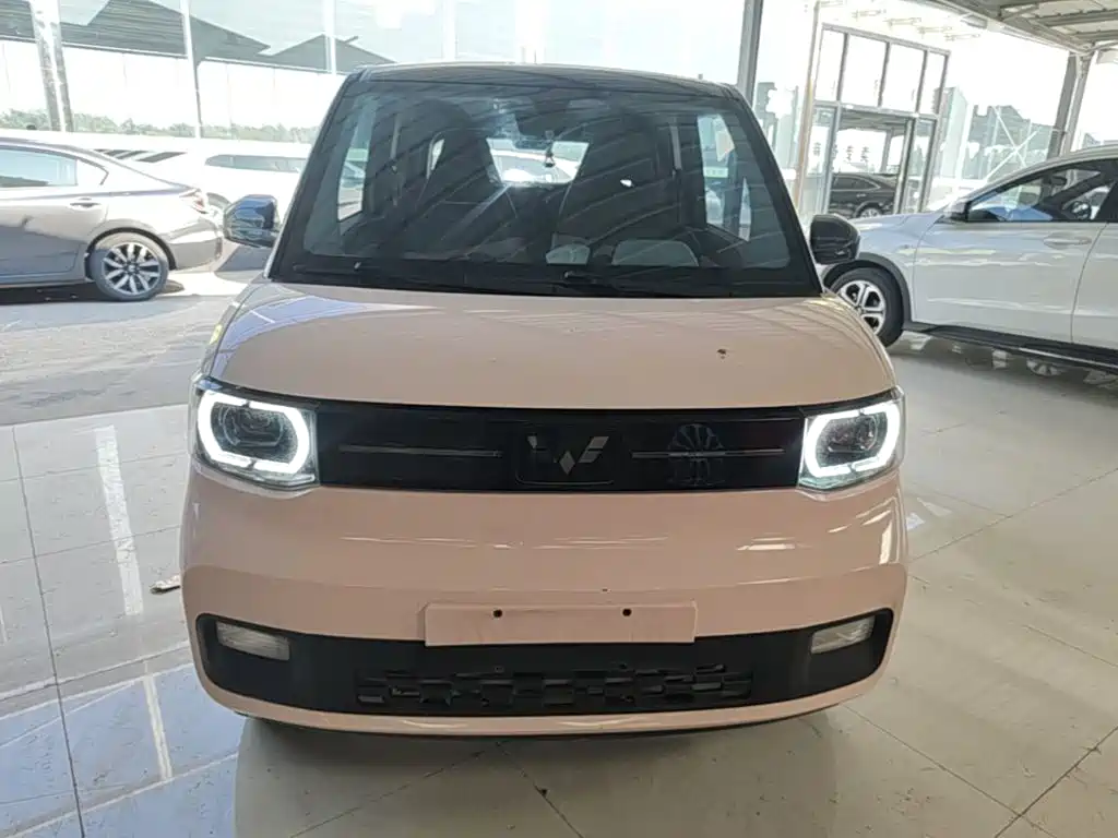 Wuling MINIEV — миниатюра 3