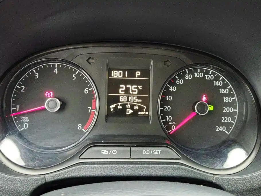 Volkswagen Polo — миниатюра 14