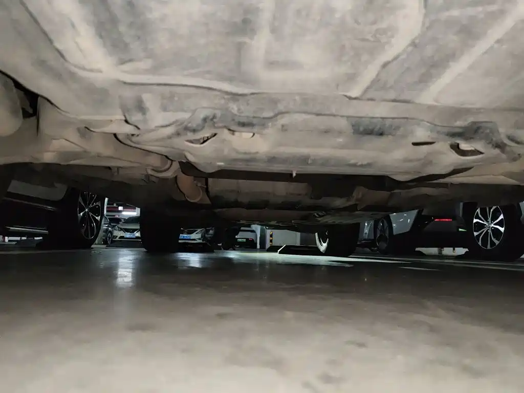 Jeep Grand Cherokee (Import) — миниатюра 22