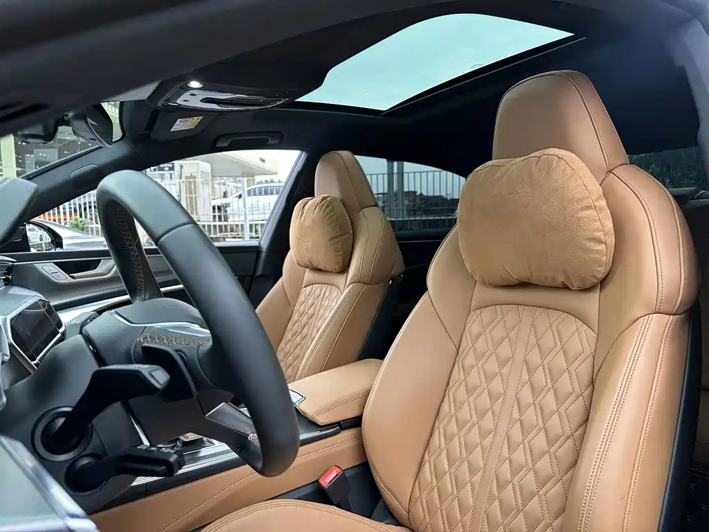 Audi A7L — миниатюра 13