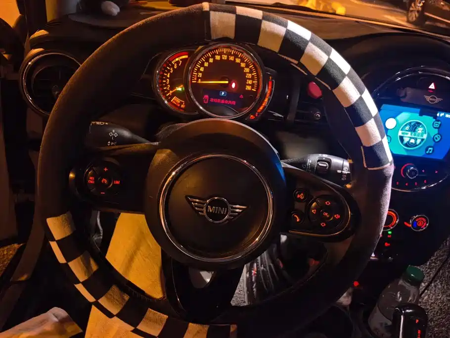 MINI Mini — миниатюра 15