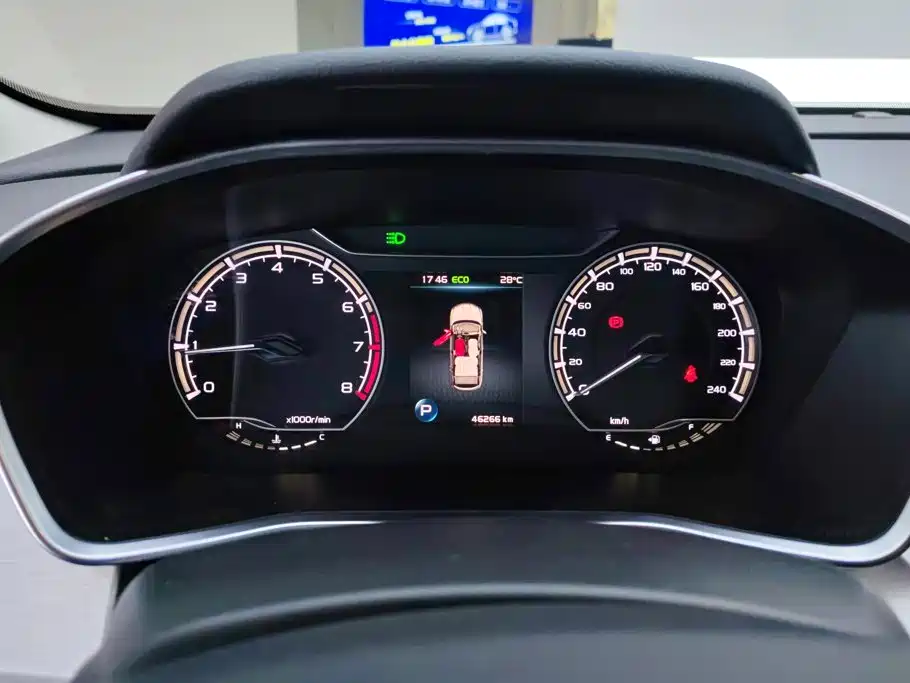 Geely Binyue — миниатюра 14
