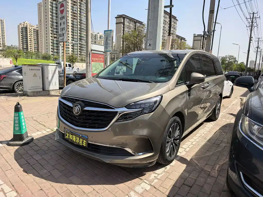 Buick GL8 2021