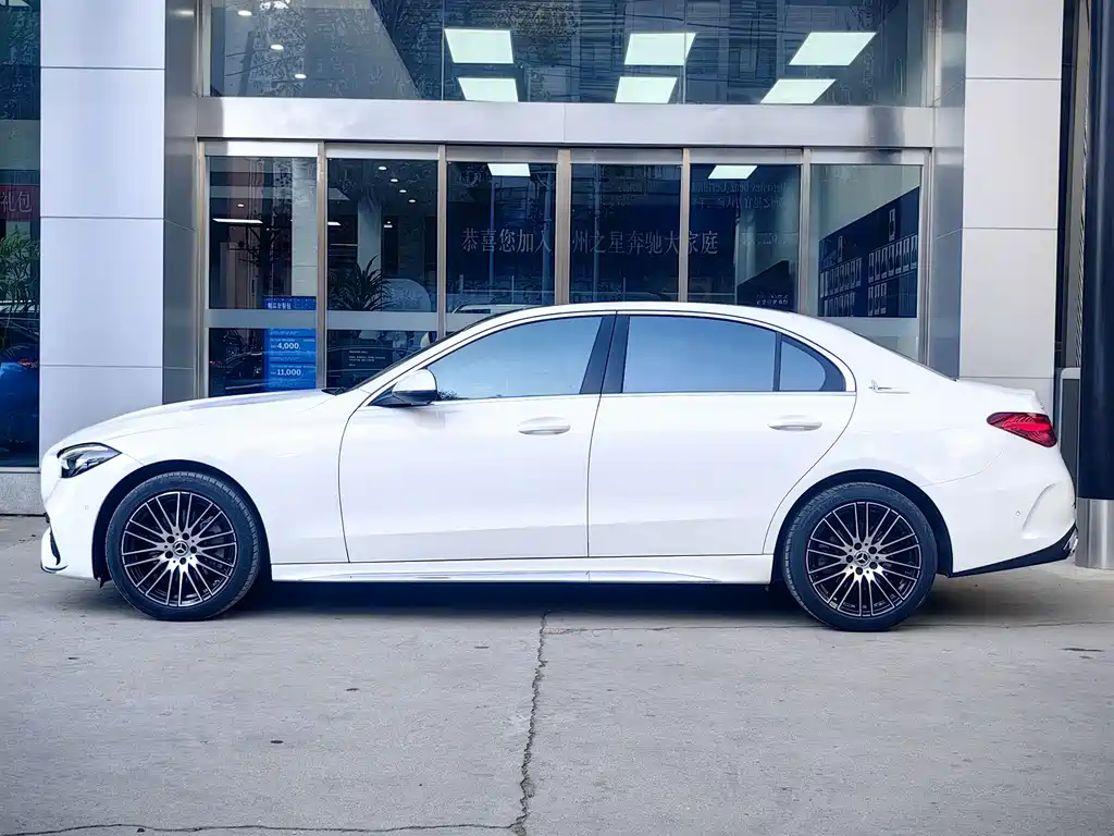 MERCEDES-BENZ C CLASS