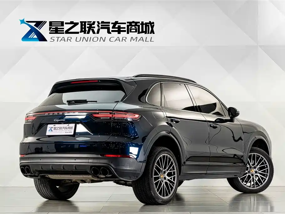 Porsche Cayenne — миниатюра 6