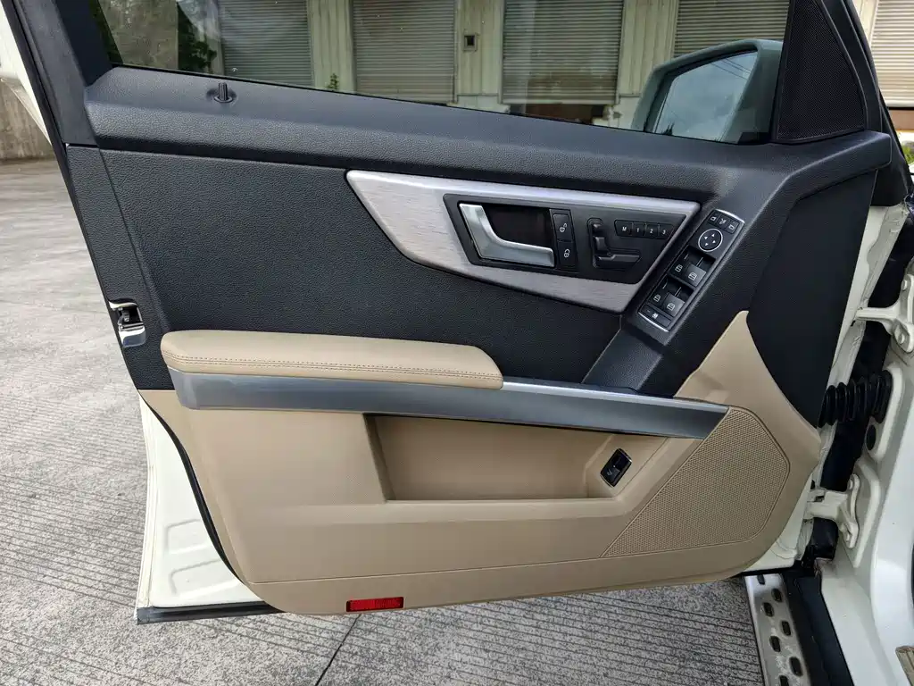 Mercedes-Benz GLK-Class — миниатюра 18