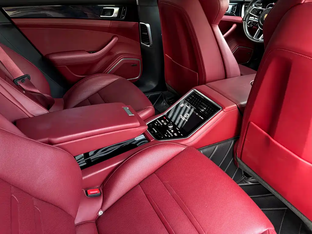Porsche Panamera — миниатюра 18