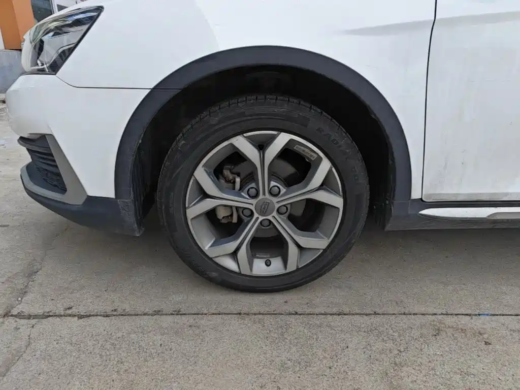 Geely Vision S1 — миниатюра 23