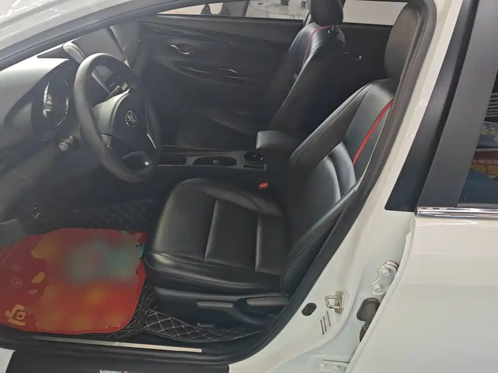 Toyota Yaris L — миниатюра 15
