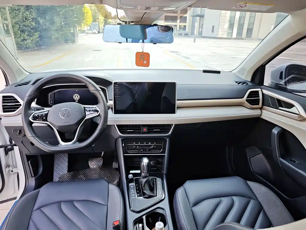 Volkswagen Tharu - фото 14