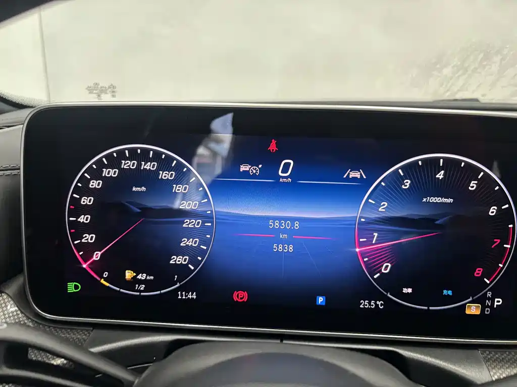 Mercedes-Benz C-Class — миниатюра 16