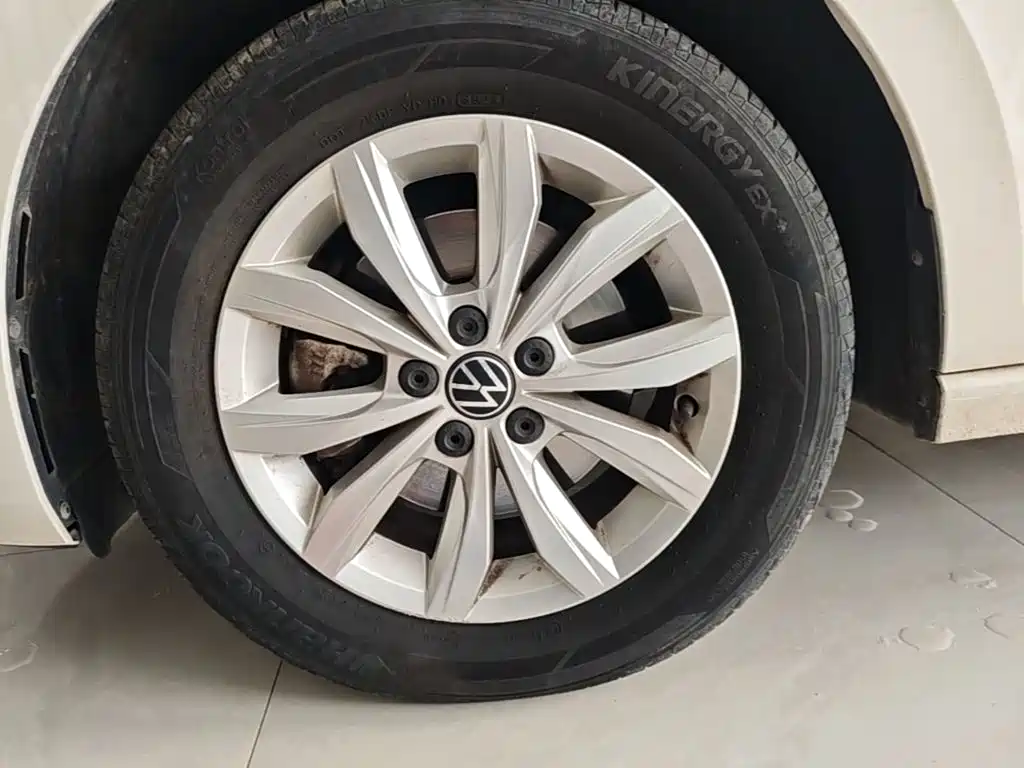 Volkswagen Polo — миниатюра 23