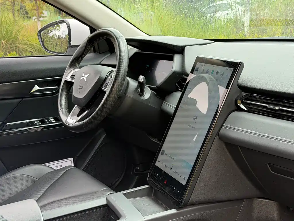 XPeng G3 — миниатюра 12