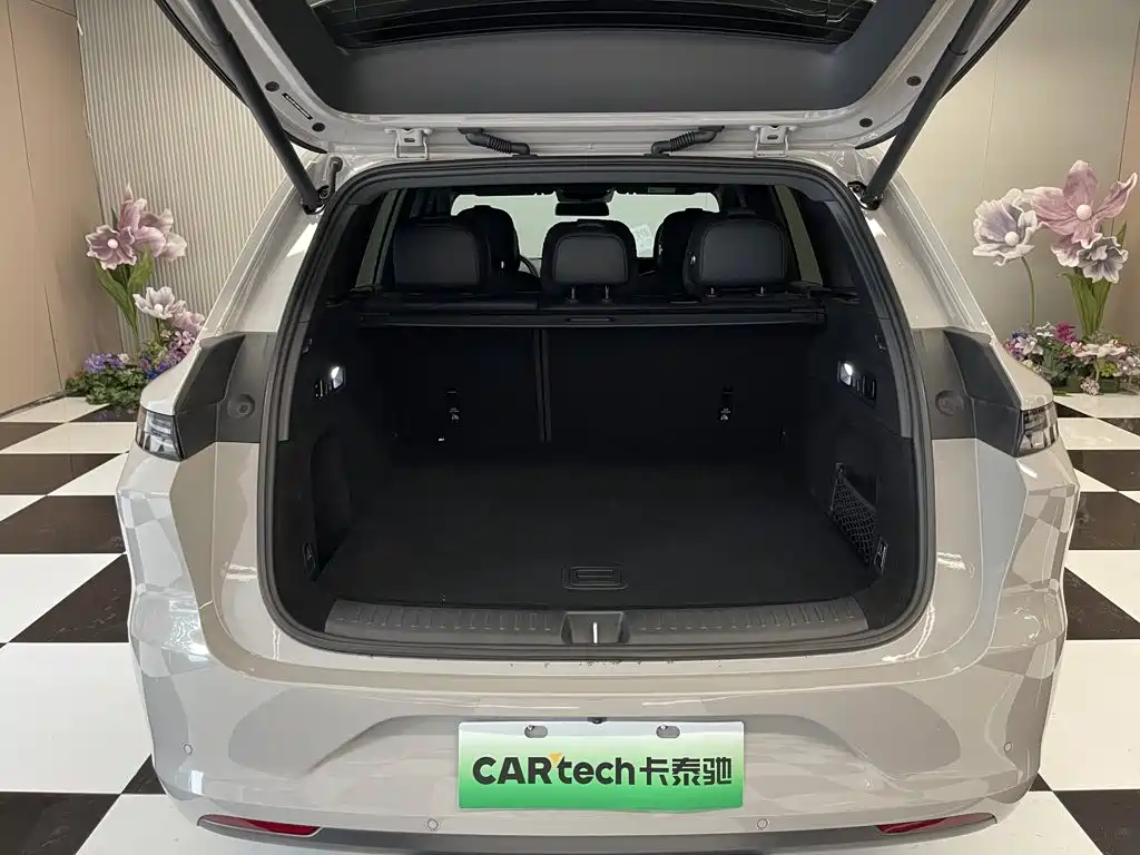 Li Auto Li L6 — миниатюра 28