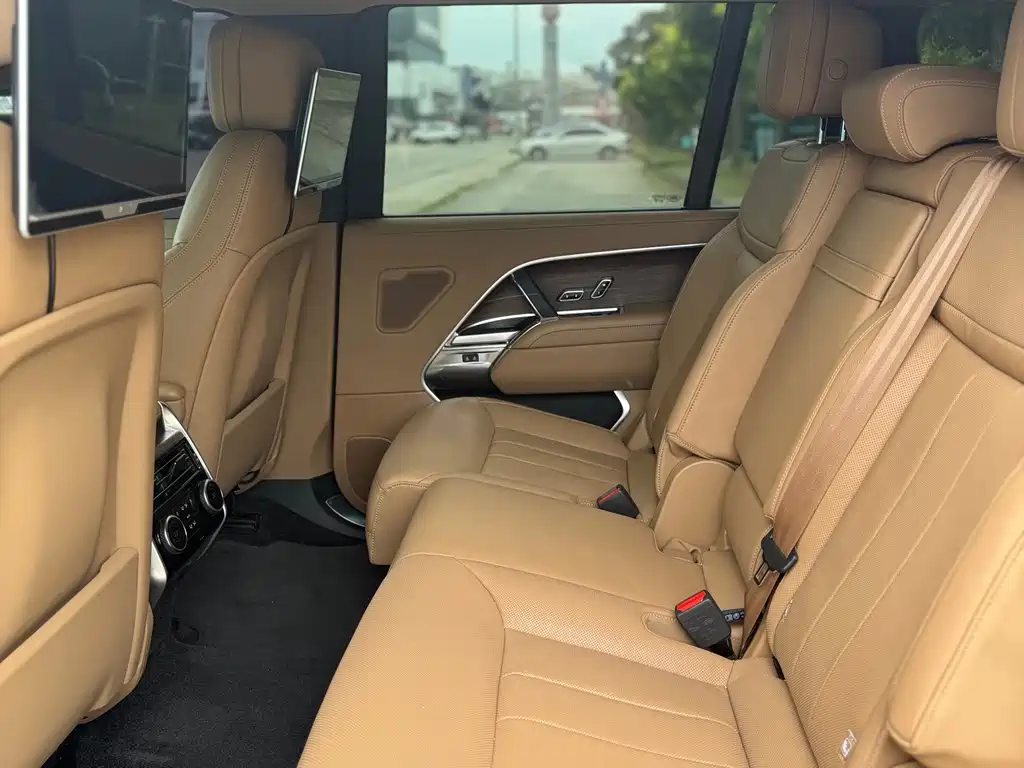 Land Rover Range Rover — миниатюра 13