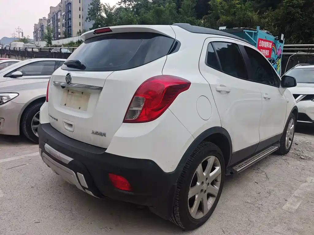 Buick Encore — миниатюра 8