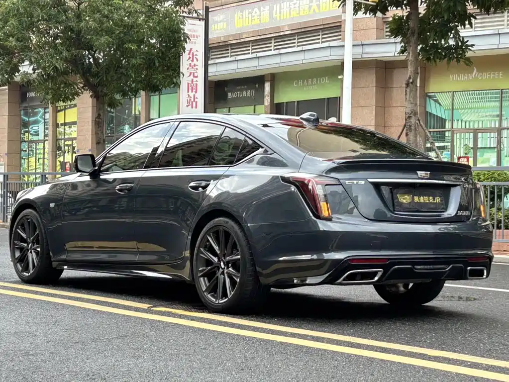 Cadillac CT5 — миниатюра 6
