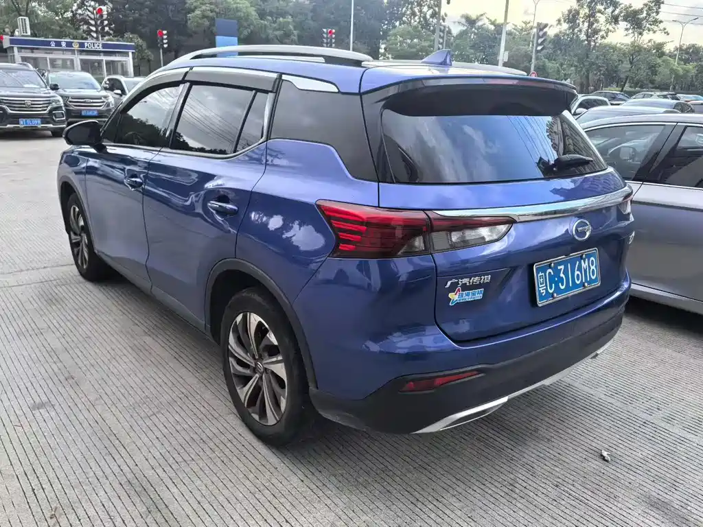 GAC Motor Trumpchi GS4 - фото 5