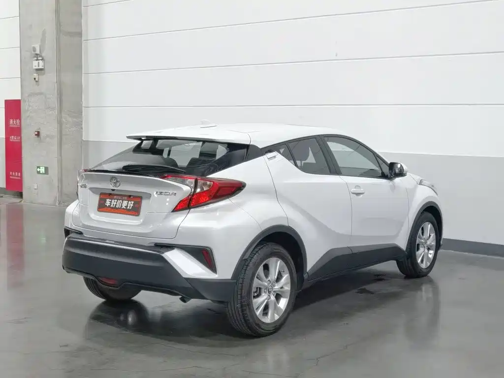 Toyota IZOA — миниатюра 2