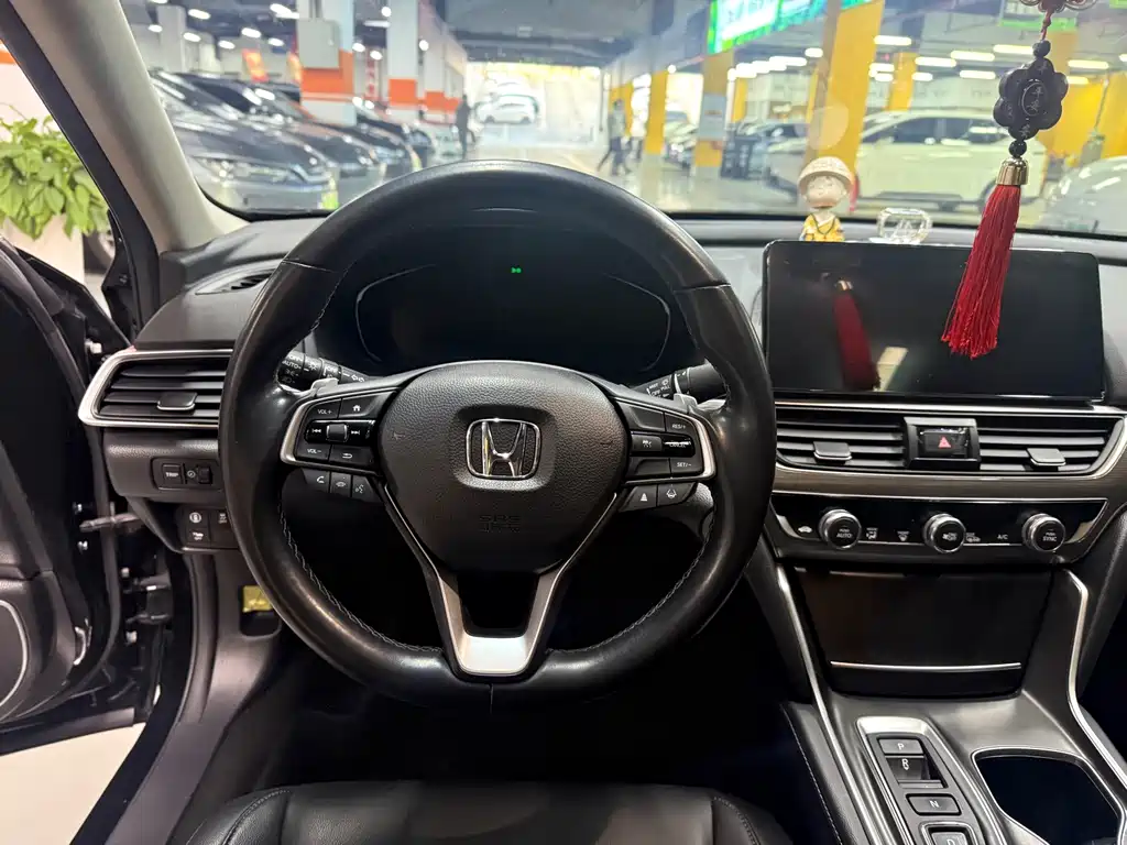 Honda Accord — миниатюра 15