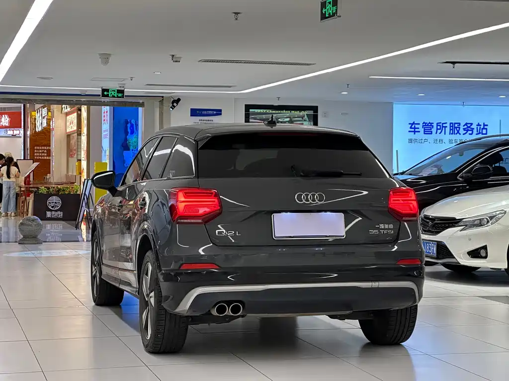 Audi Q2L — миниатюра 5