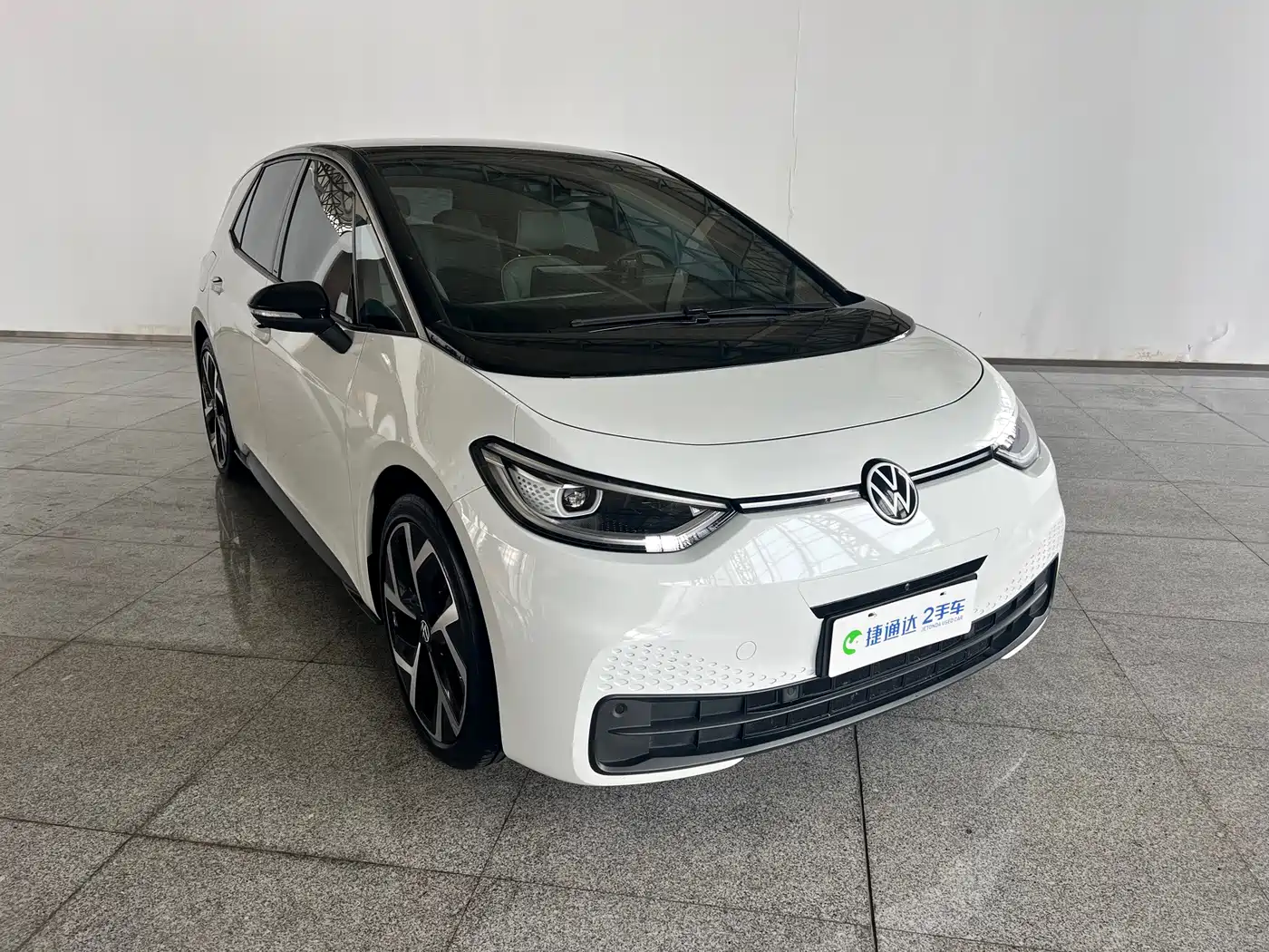 Volkswagen ID.3 2024 Белый из Китая