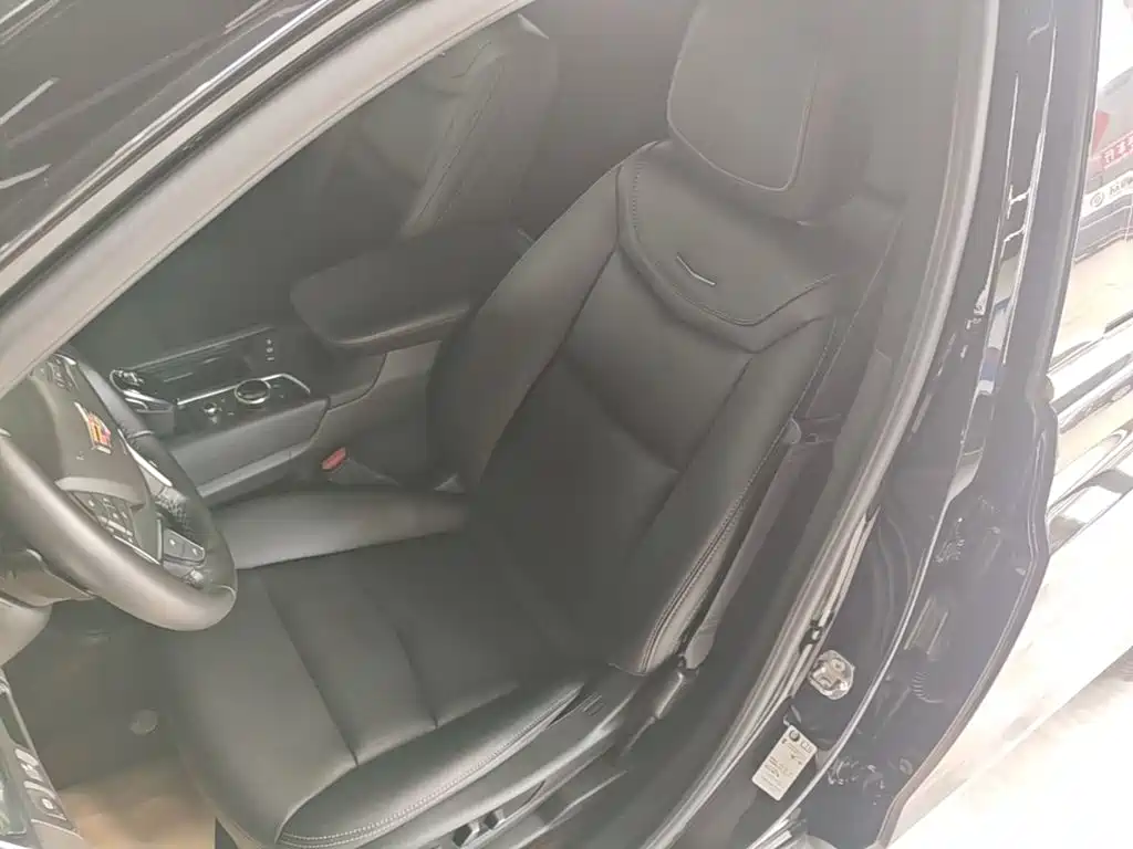 Cadillac XT5 — миниатюра 15