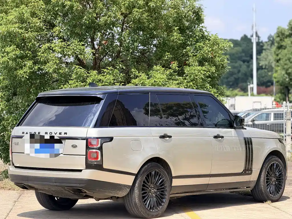 Land Rover Range Rover — миниатюра 9