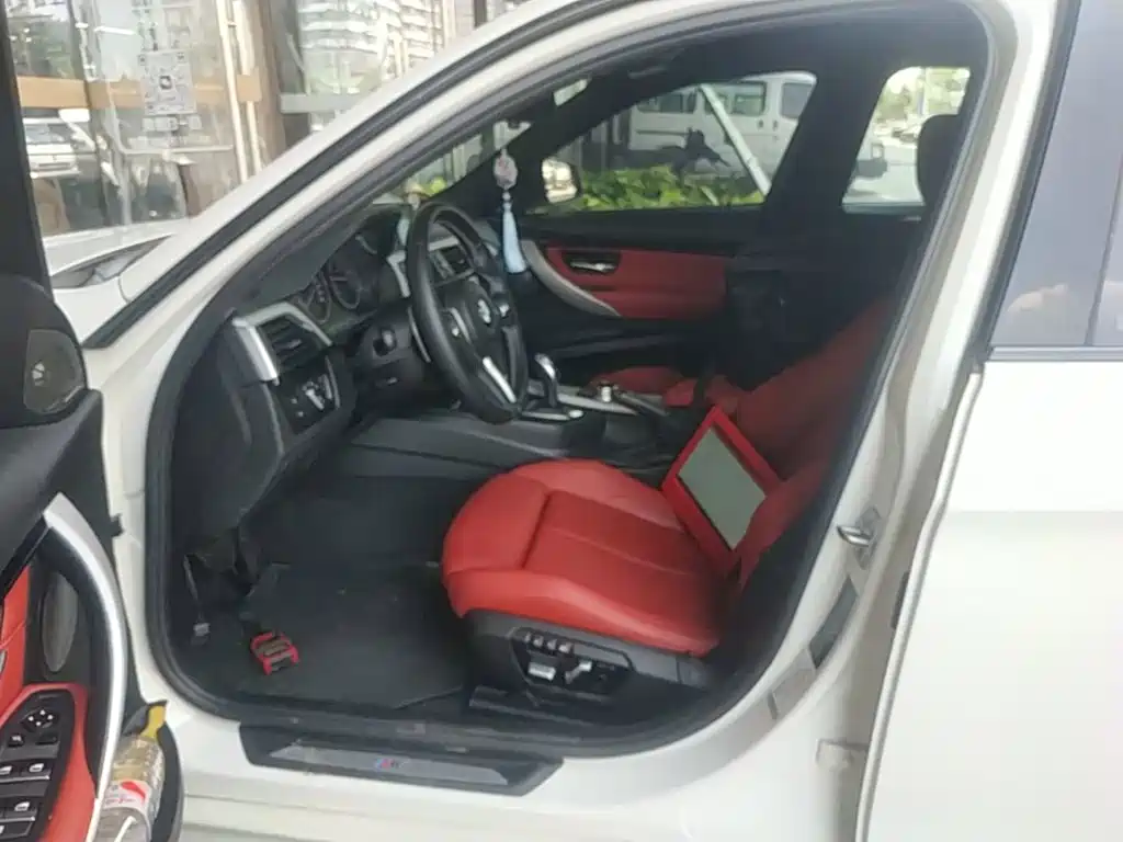 BMW 3 Series — миниатюра 15