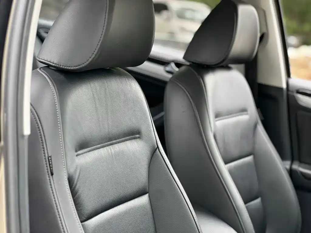 Volkswagen Sagitar — миниатюра 5