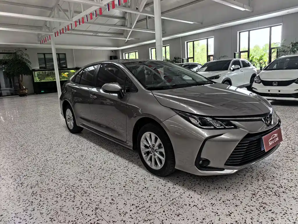 Toyota Corolla — миниатюра 3