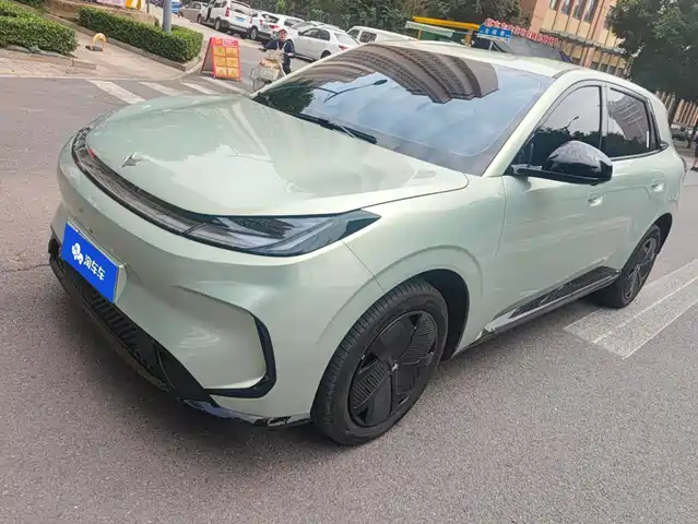 ARCFOX Alpha T1