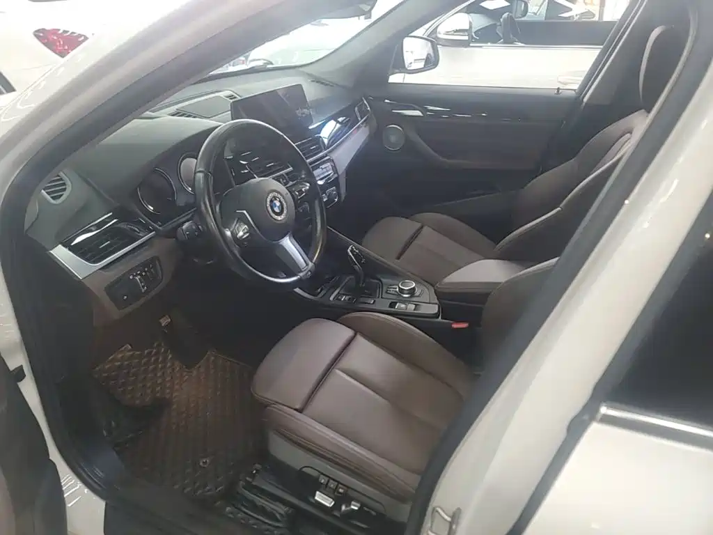 BMW X1 — миниатюра 15